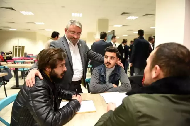 Başkan Aşkın'dan üniversite öğrencilerine moral ziyareti
