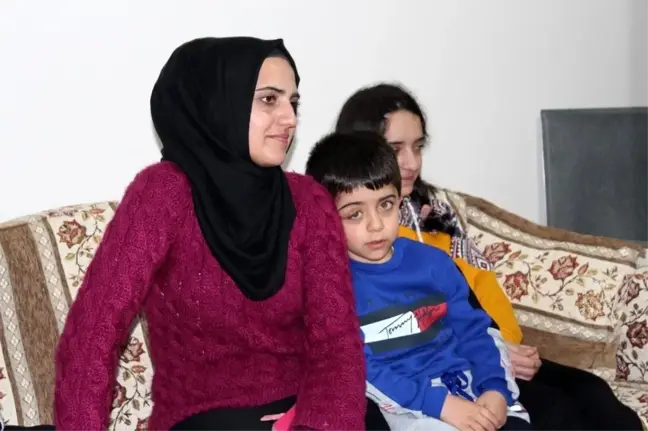 Küçük Emir gözünü kaybetmesin diye STK'lar harekete geçti