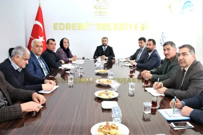 Edremit'te ulaşım sorunları masaya yatırıldı