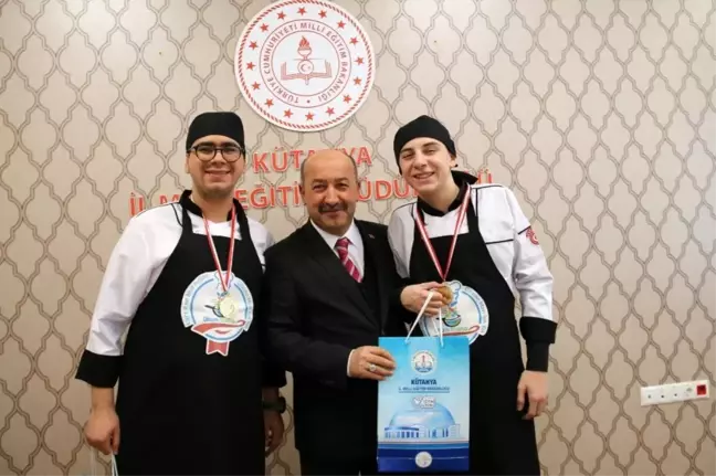 Kütahyalı özel öğrenciler, İstanbul Mutfak Günleri Festivali'nden iki altın madalyayla döndü