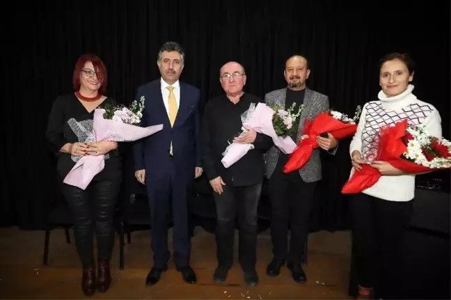 Bayraklı'da şiir dolu gece