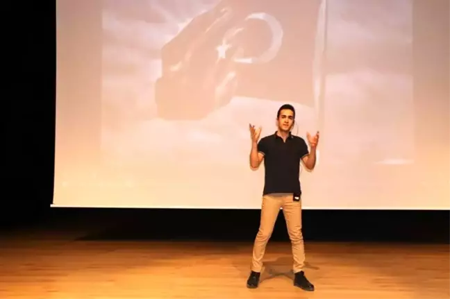 Mehmet Akif Ersoy'un şiirleriyle yarıştılar