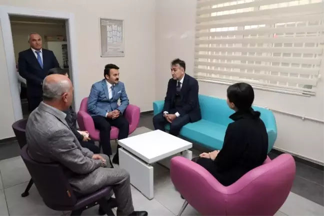 Vali Oktay Çağatay, Sağlıklı Hayat Merkezi'ni ziyaret etti