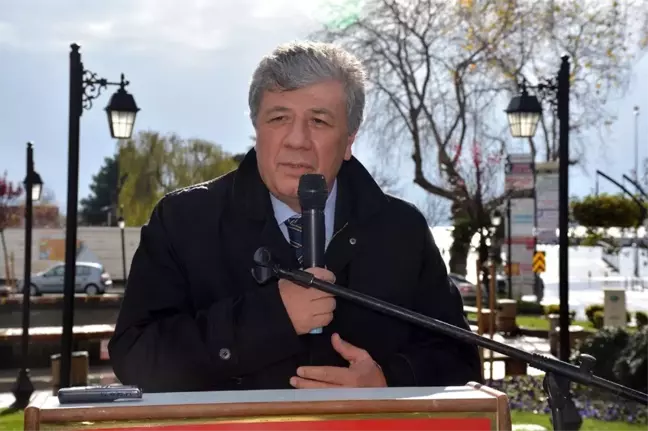 Sinop'ta Uğur Mumcu anıldı