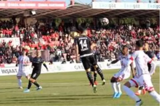 TFF 1. Lig: Balıkesirspor: 0 - Altay: 0