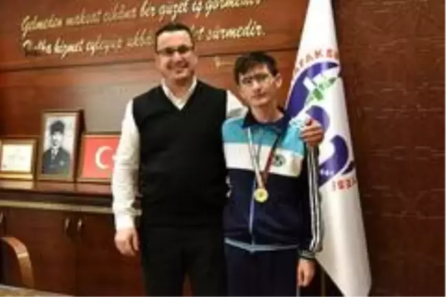 Özel sporcudan Başkan Kanar'a ziyaret
