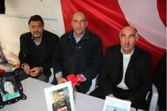 HDP önündeki ailelerin evlat nöbeti 162'nci gününde