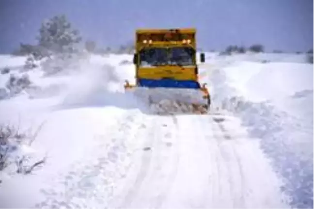 Karabük'te 4 bin 545 kilometre köy yolu ulaşıma açıldı