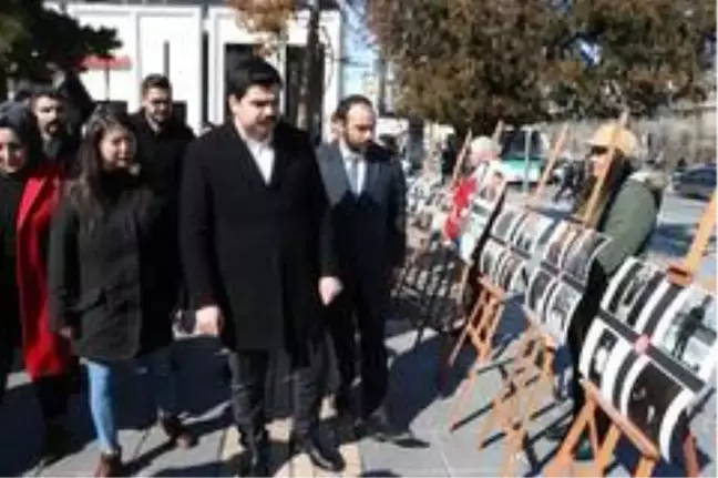 'Fırat Yılmaz Çakıroğlu' Sergisi'ne yoğun ilgi