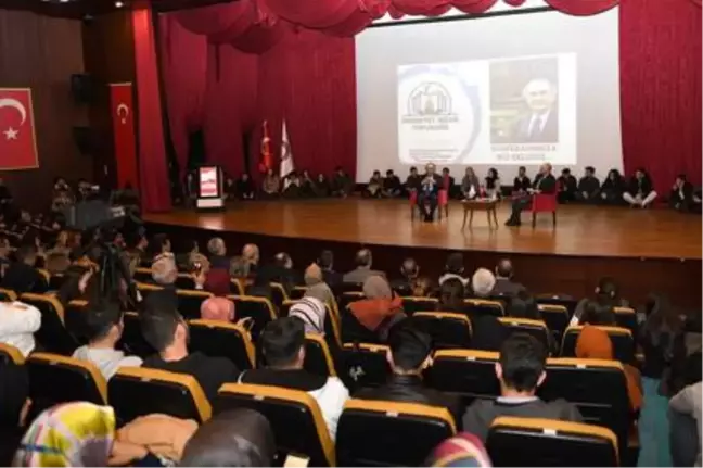 Prof. Dr. Nevzat Tarhan:
