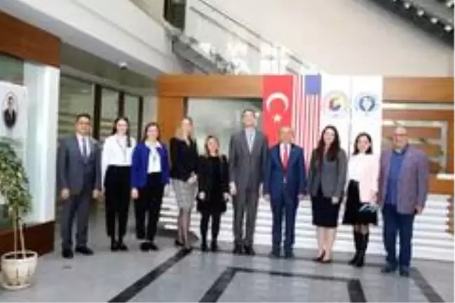 ABD'deki yatırım imkanları Manisa TSO'da konuşuldu