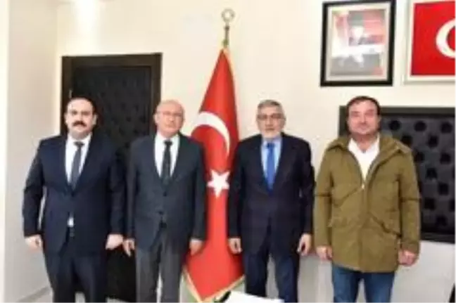 Çakırözer'den başkan Bozkurt'a ziyaret