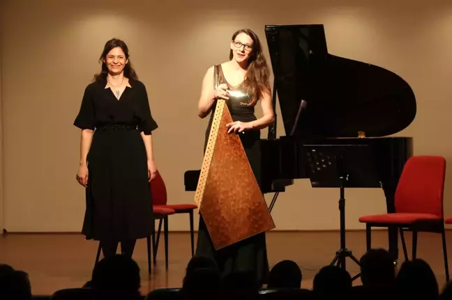 Oda müziğinde kanun ve piyano gecesi