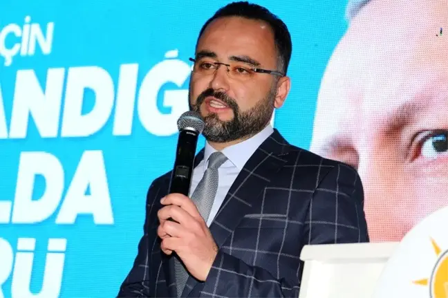 Kula AK Parti'de Palabıyık güven tazeledi