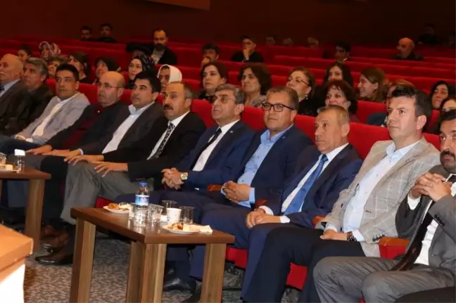 İYİ Parti, Kırşehir'de yeni merkez ilçe başkanını seçti