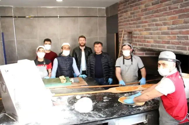 Oltulu işadamı Demir'den sağlık çalışanlarına tam destek
