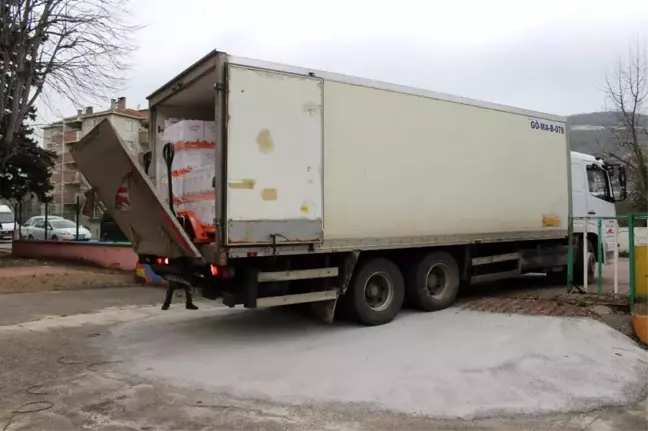 Cide'de ihtiyaç sahiplerine 2 bin adet yardım kolisi dağıtılacak