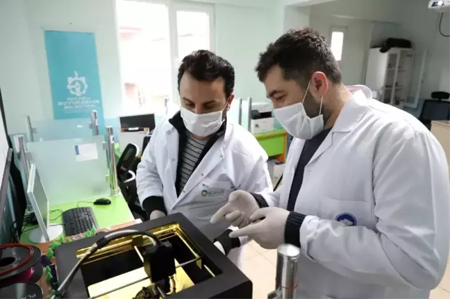 Bilgievleri, 3 boyutlu yazıcılarla yüz maskesi üretiyor