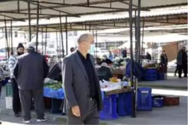 Başkan Uzundemir Koronavirüs önemleri alınan Pazaryerinde incelemelerde bulundu