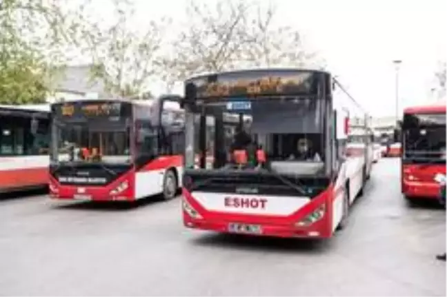 İzmir'de toplu ulaşımda düşüş yüzde 85'i buldu