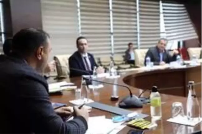 Elazığ'da çalışıp, farklı illerde ikamet edenlerin şehre girişi yasaklandı