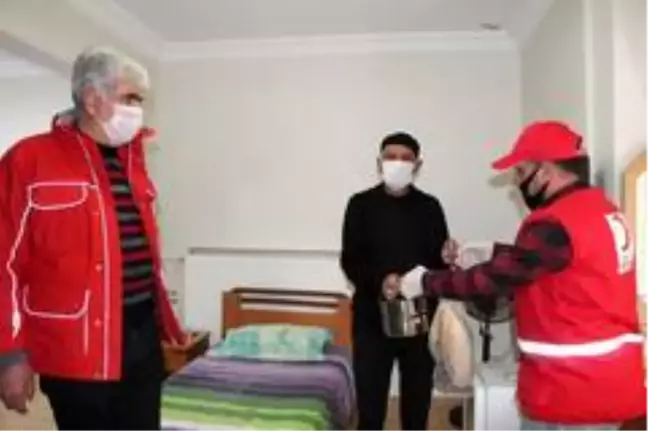 Bingöl'de kimsesiz yaşlı adama, devlet sahip çıktı