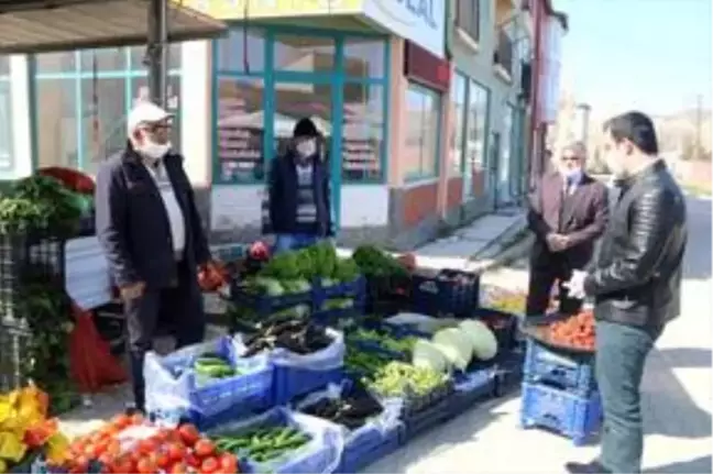 Ulaş Kaymakamı Akköz ve Başkan İlbey semt pazarını denetledi