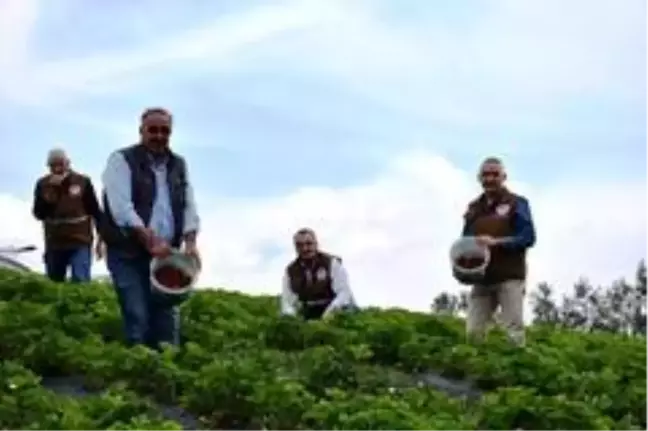 Abdullah öğretmen öğrencilerini unutmadı