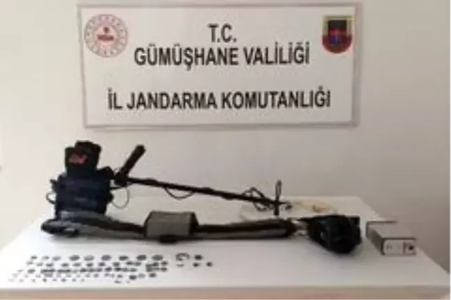 Gümüşhane'de Jandarma ekipleri 70 adet sikke ele geçirdi