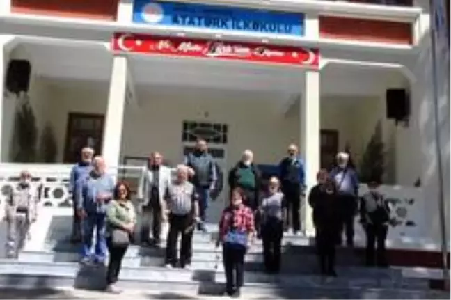 Korona 55 yıl sonra bir araya getirdi