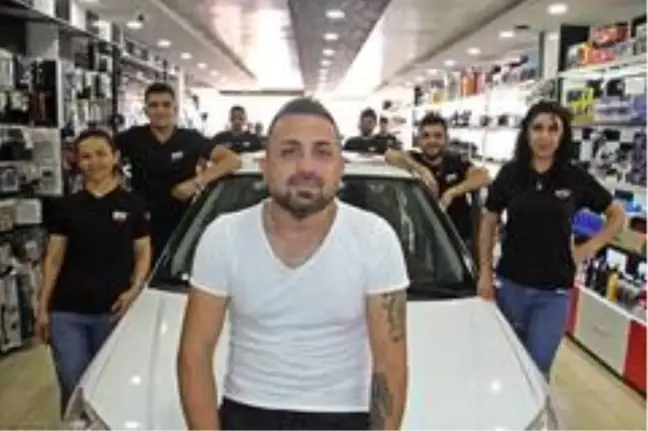 (ÖZEL) İki kez kaybettiği ve iş yerinde arkadaşının bulup getirdiği biletle hayatı değişti