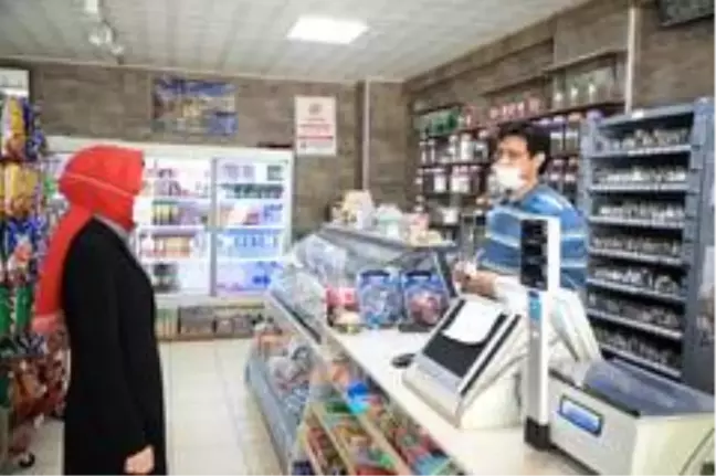 Kepenkler açıldı, ziyaret başladı