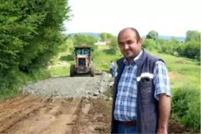 Pazaryeri ilçesinde tarla yolları yapılıyor