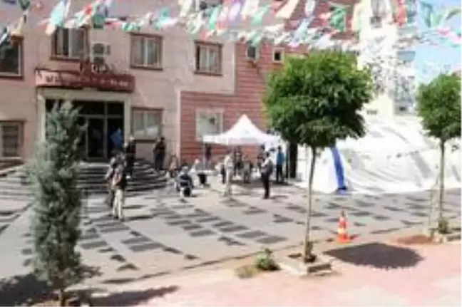 HDP önündeki ailelerin evlat nöbeti 281'inci gününde