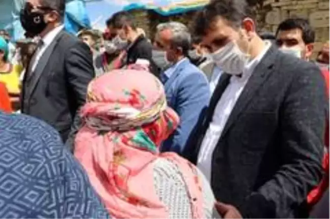 Başkan Yaşar, depremzelerini yalnız bırakmadı