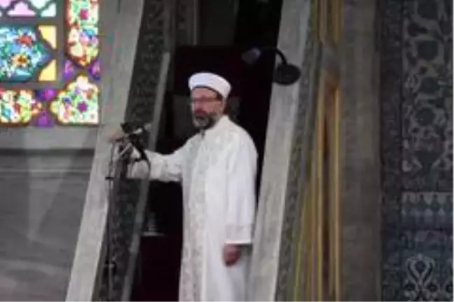 Sultanahmet Camii'nde Cuma namazını Diyanet İşleri Başkanı Prof. Dr. Ali Erbaş kıldırdı