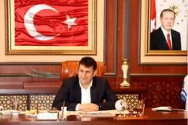 Başkan Melik Yaşar'dan Babalar Günü mesajı