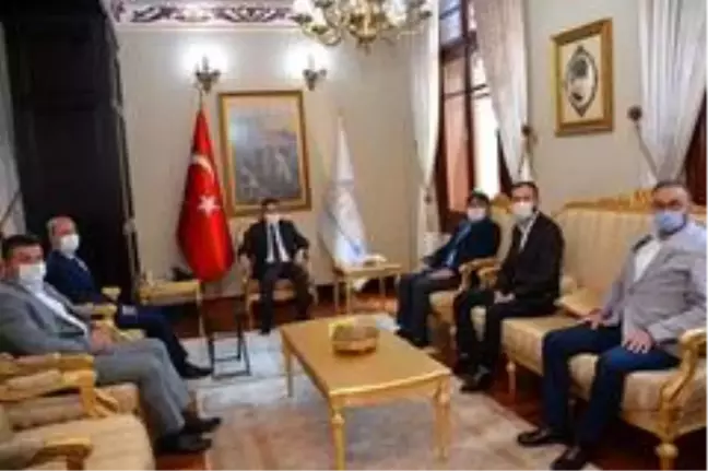 Şuhut heyetinden Vali Çiçek'e hayırlı olsun ziyareti