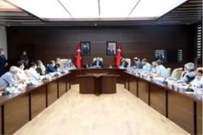 Elazığ'da muhtarlarla istişare toplantısı