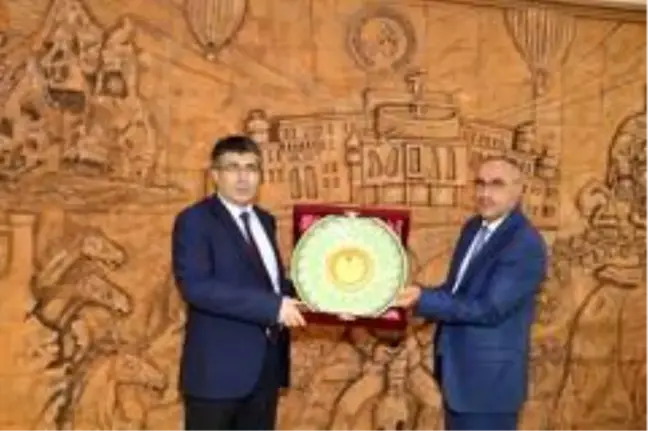 Son dakika haber... Dinç ve Duru, Rektör Aktekin'e hayırlı olsun ziyaretinde bulundu