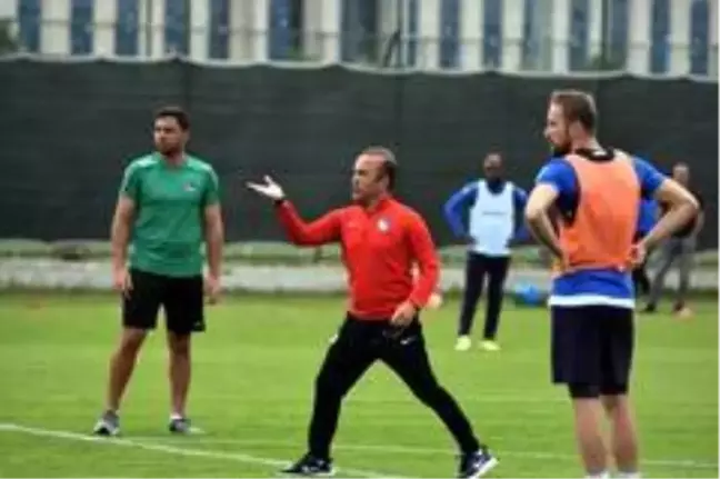 Mehmet Özdilek: