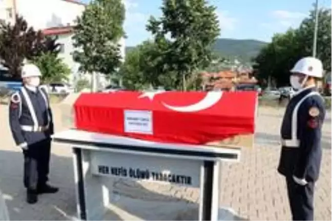 Kazada hayatını kaybeden asker toprağa verildi