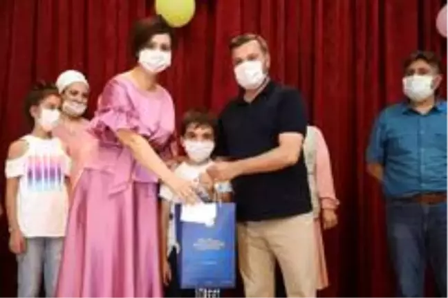 Başkan Kocaispir, bayram öncesi yetimleri sevindirdi