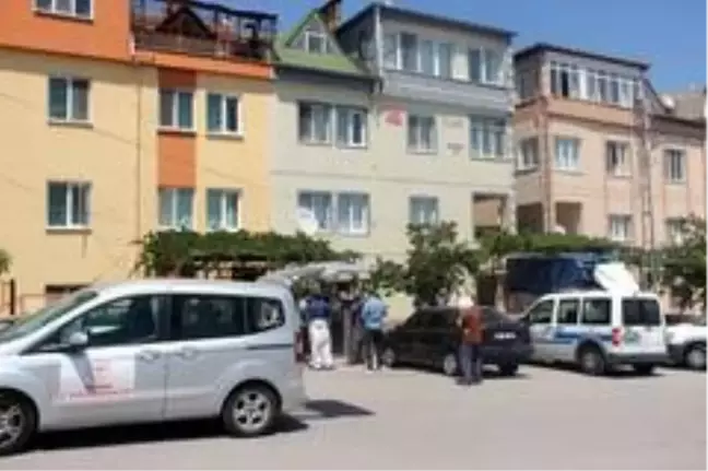 Yaşlı kadın yatağında ölü bulundu
