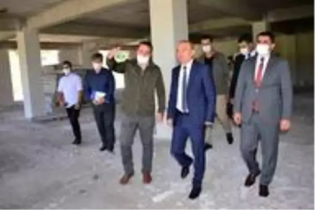 Vali Hüseyin Öner, Yalnızçam Kayak Merkezinde incelemelerde bulundu