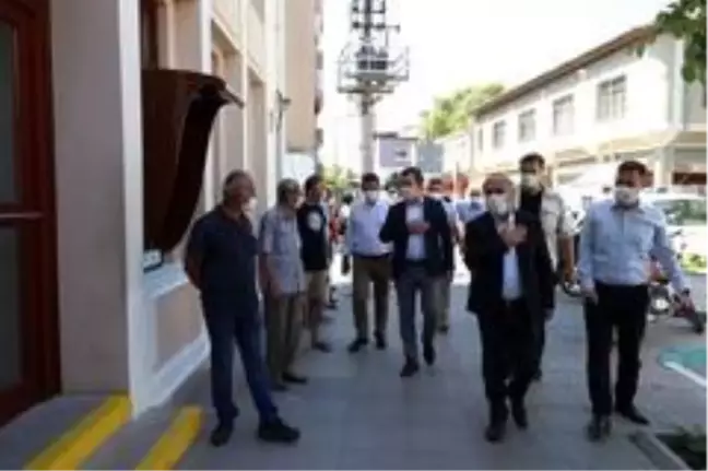 Bergama'da kaymakam ve belediye başkanından korona virüsü denetimi