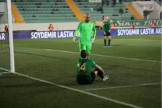 Akhisarspor kaleci Gökhan ile yollarını ayırdı