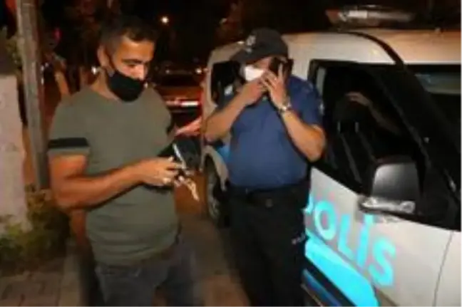 Bulduğu çantayı sahibine teslim etti