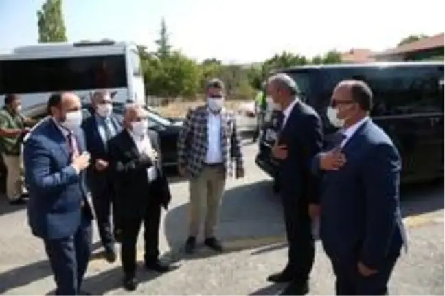 Başkan Büyükkılıç, AK Parti Felahiye İlçe Kongresi'ne katıldı