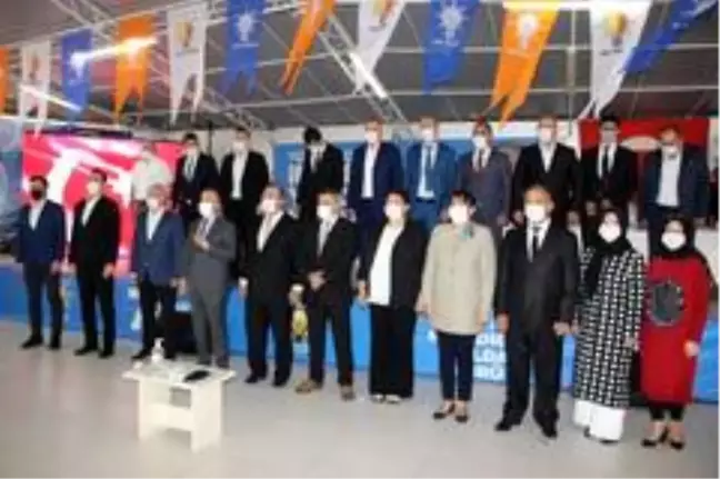 Çan AK Parti Kongresi'nde Ömer Şahin güven tazeledi